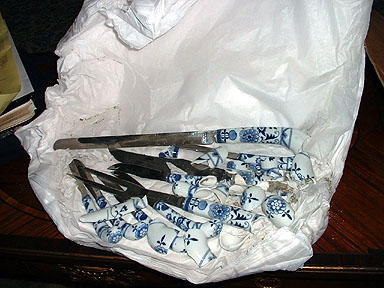 antique porcelain destroyed by poor packing